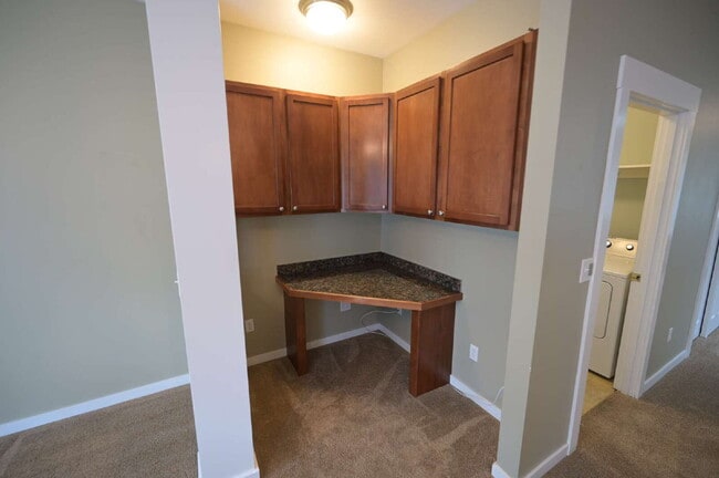 Building Photo - 2 bed 2 bath 2 car garage, in Sequim