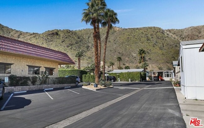 Building Photo - 69333 E Palm Canyon Dr