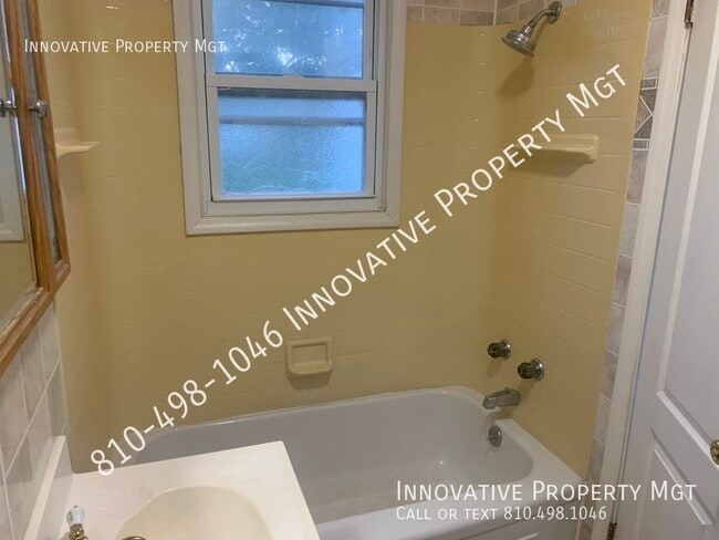 Building Photo - 3814 Brown St