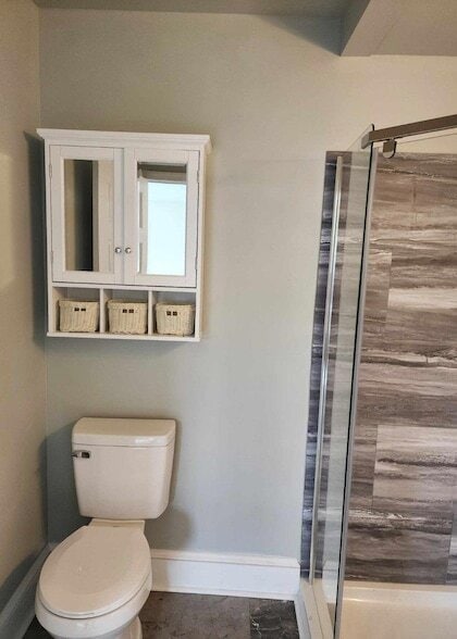 Building Photo - 522 S Broadway