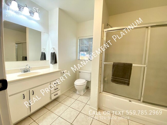 Building Photo - $1,895 Bullard & Sunnyside, Charming 2 Bed...