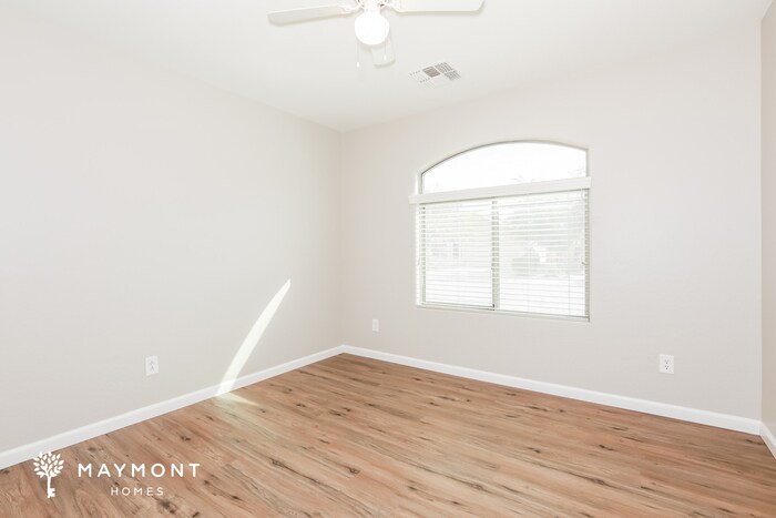 Building Photo - 3982 E Hematite Ln