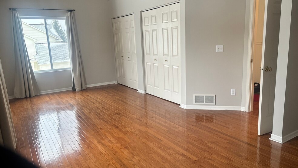 Building Photo - 7253 Chucks Way