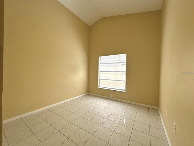 Building Photo - 3933 Magnolia Lake Ln