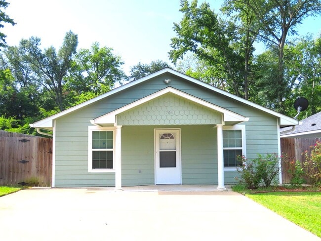 Primary Photo - New Construction-Beautiful 3 Bedroom, 2 Ba...