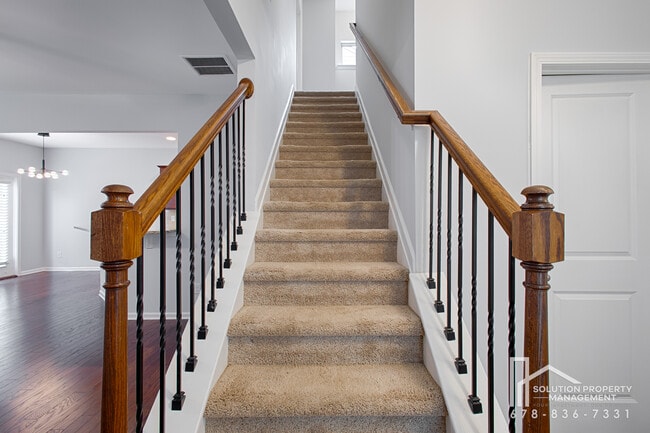 Building Photo - 332 Hardy Ives Ln