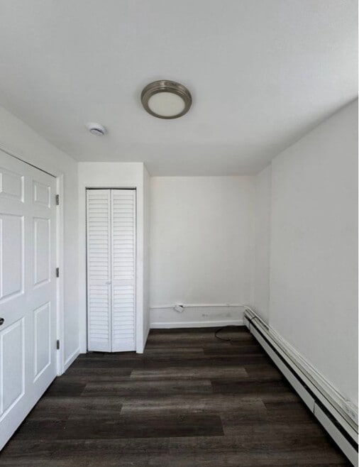 Building Photo - 499 Amboy Ave