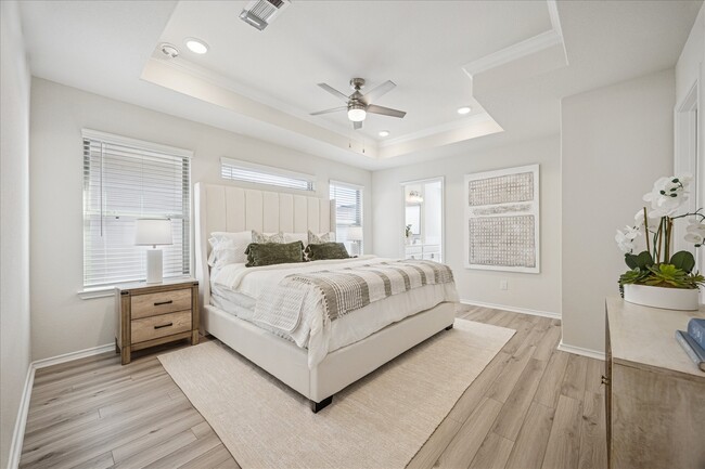 Building Photo - 4017 Delta Rose St