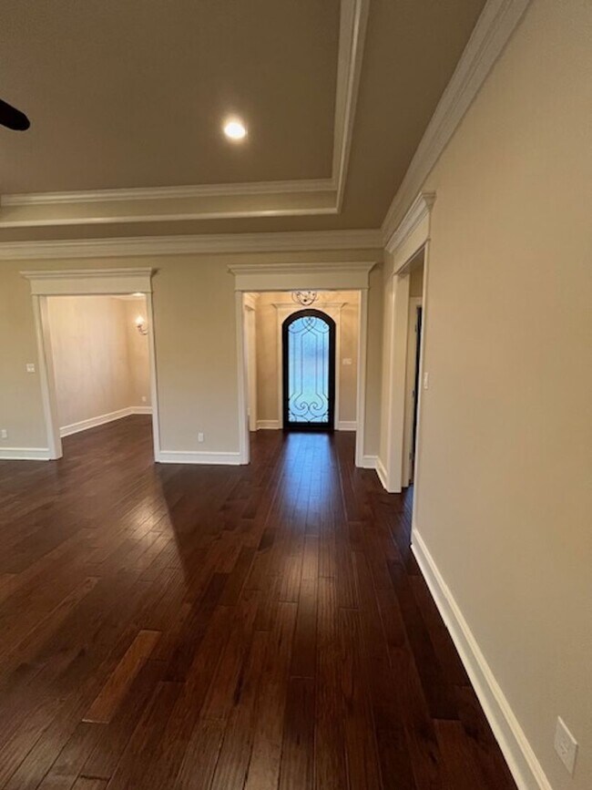 Building Photo - Beautiful 3/2 Brick Home Millers Glen Subdivision of Sherwood, Arkansas