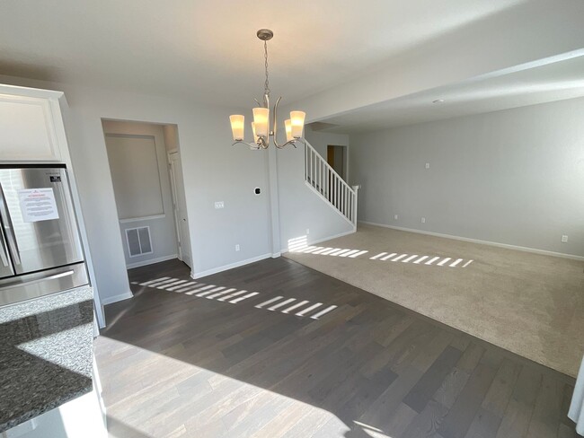 Building Photo - 2 Master Suite Townhome Available Near Voy...