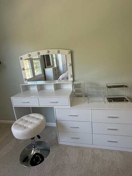 Building Photo - 403 Kokomo Ct