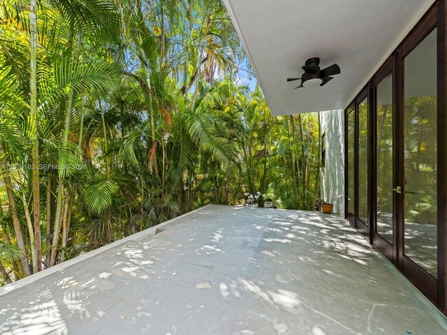 Building Photo - 55 Ocean Ln Dr