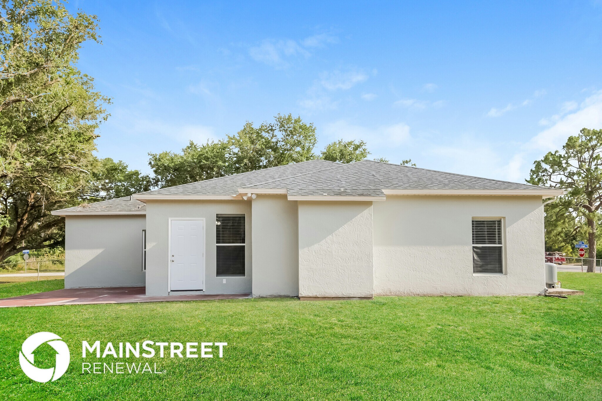 Building Photo - 2301 Jetridge St