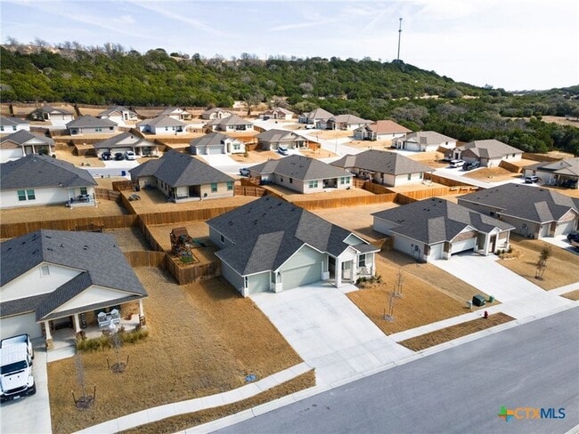 Building Photo - 110 Ayla Marie Dr