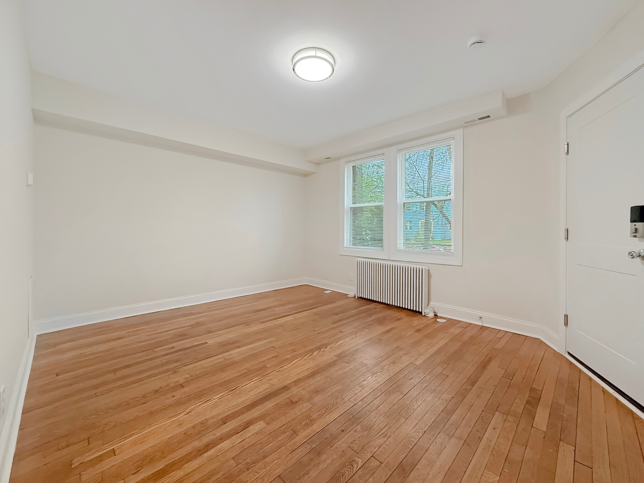 Building Photo - 4800 3rd St NW