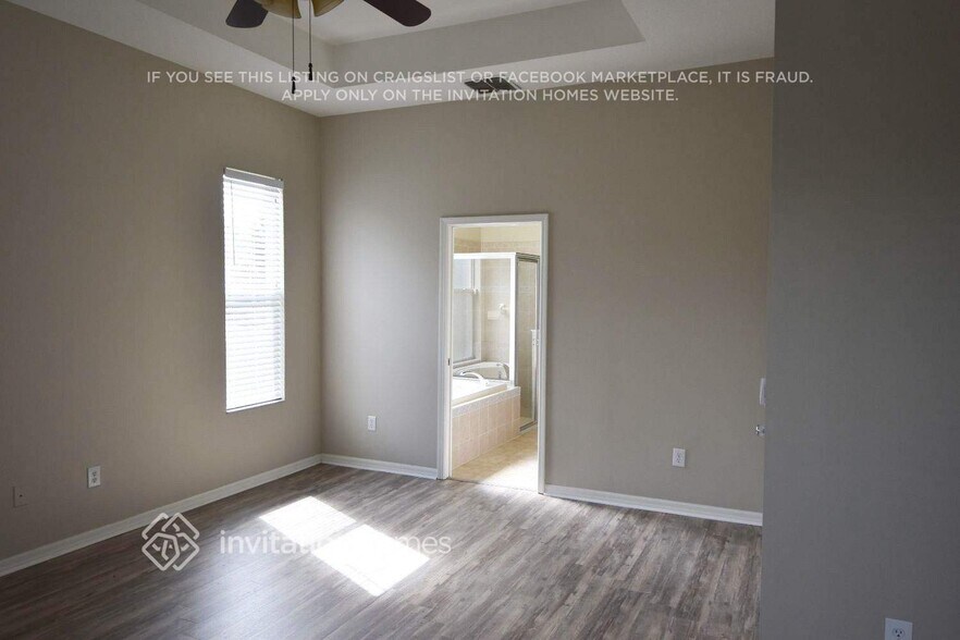 Building Photo - 23331 Key Largo Loop