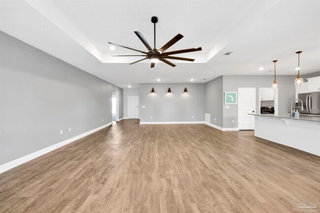 Building Photo - 7907 Majestic Cypress Dr