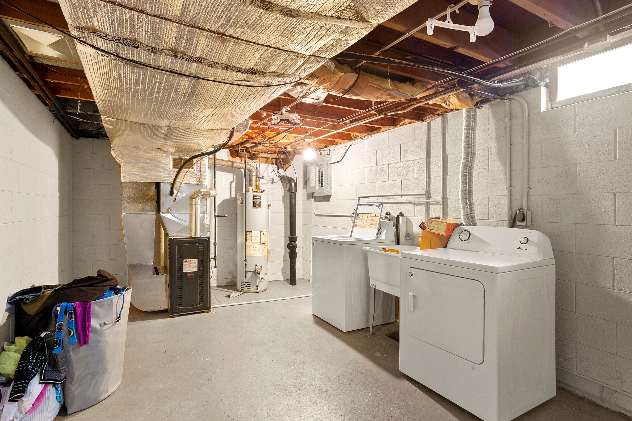 Basement - 2614 Saemann Ave