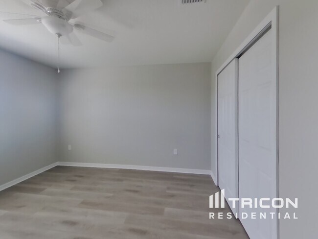 Building Photo - 6316 Dutton Dr