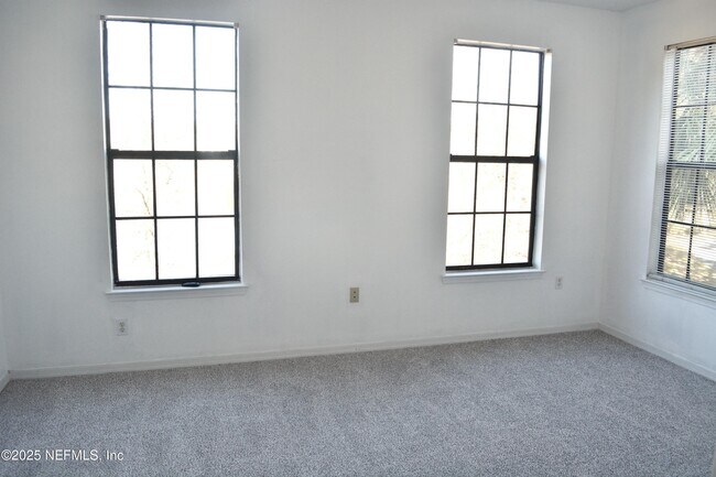 Building Photo - 12700 Bartram Park Blvd