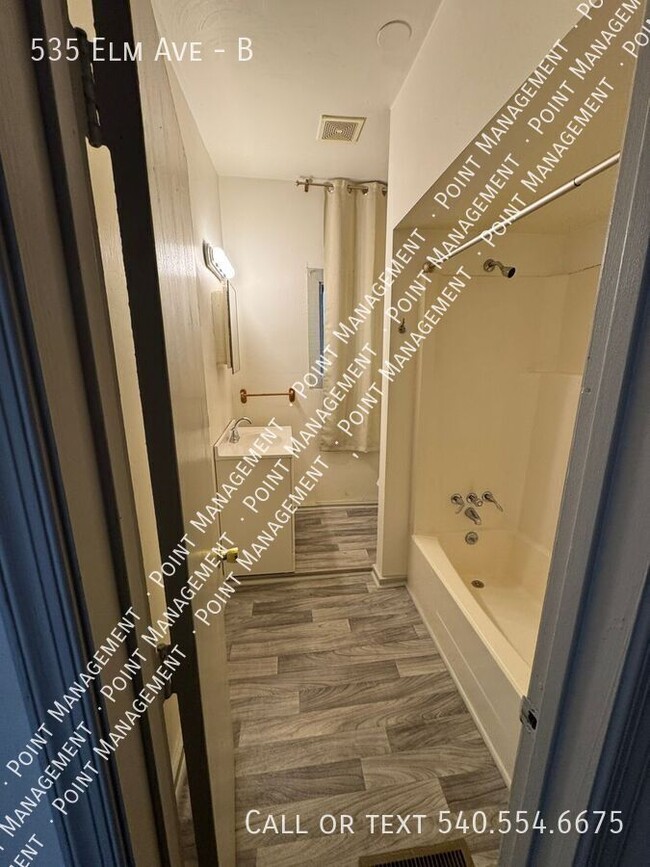 Building Photo - 535 Elm Ave