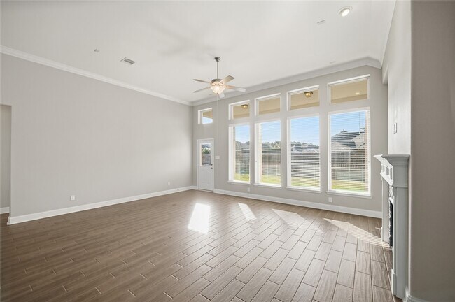 Building Photo - 14915 Violet Willow Ct