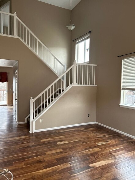 Building Photo - 12421 S Hollow Creek Ct