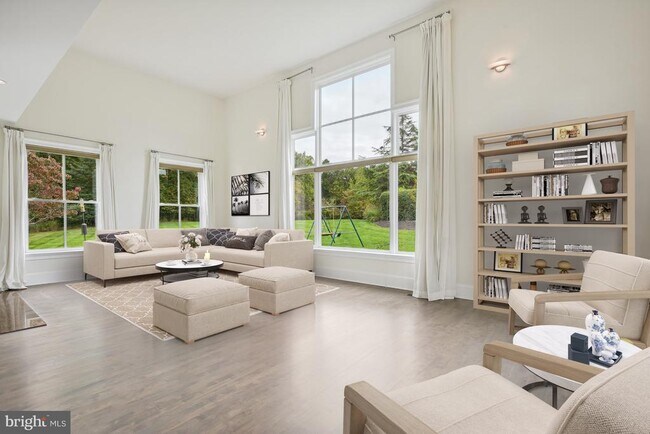 Building Photo - 10747 Riverscape Run