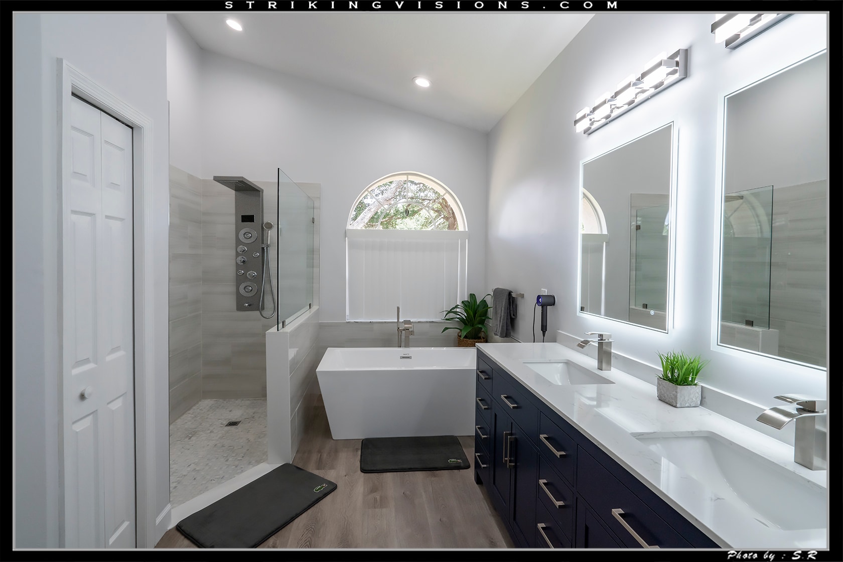 Building Photo - 3704 Cypress Meadows Rd