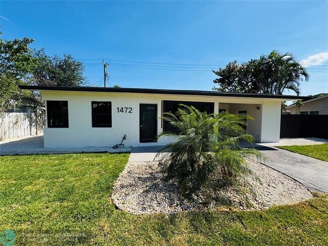 Building Photo - 1472 NE 30th Ct