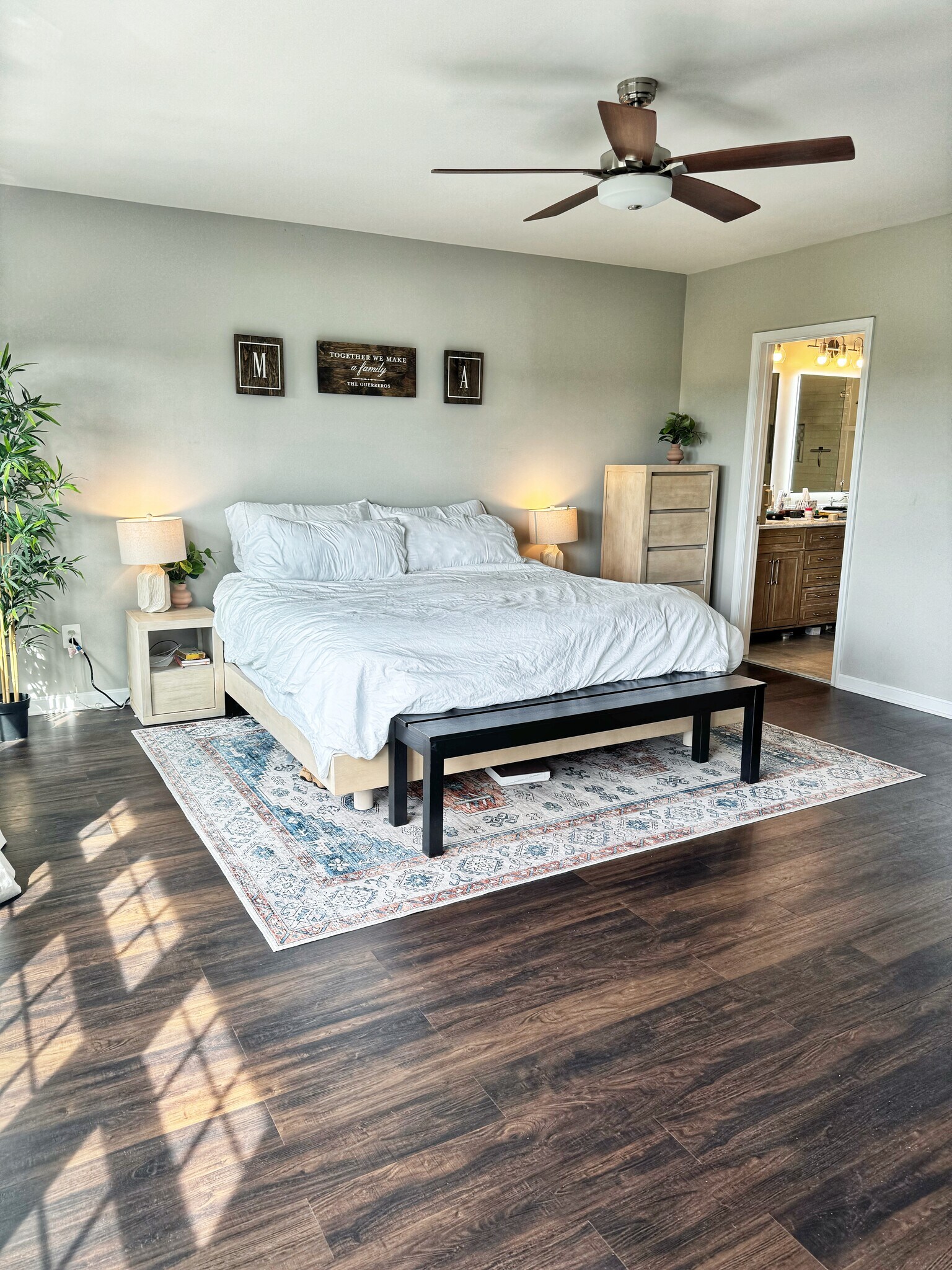 Master bedroom - 22795 Settlers Trail Ter