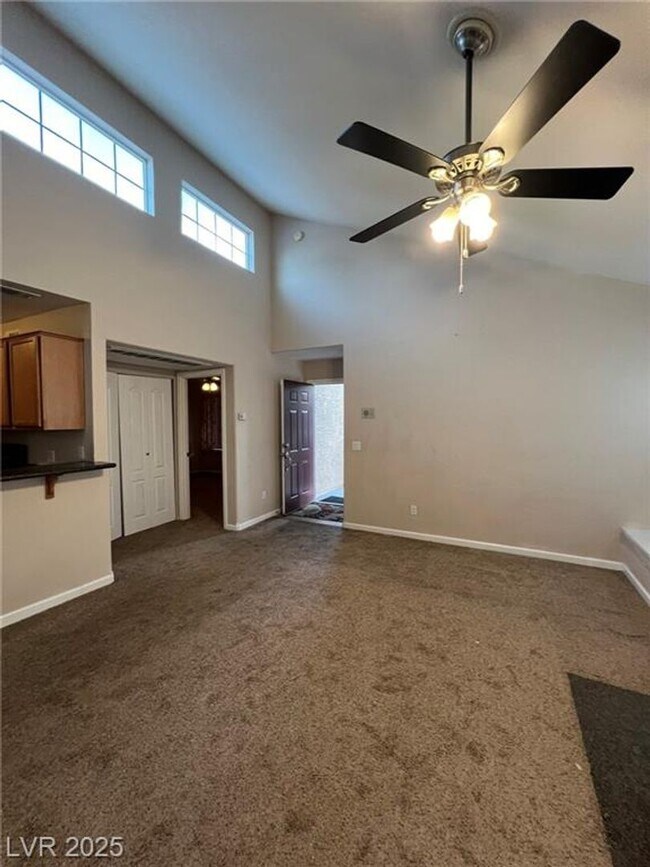 Building Photo - 9325 W Desert Inn Rd