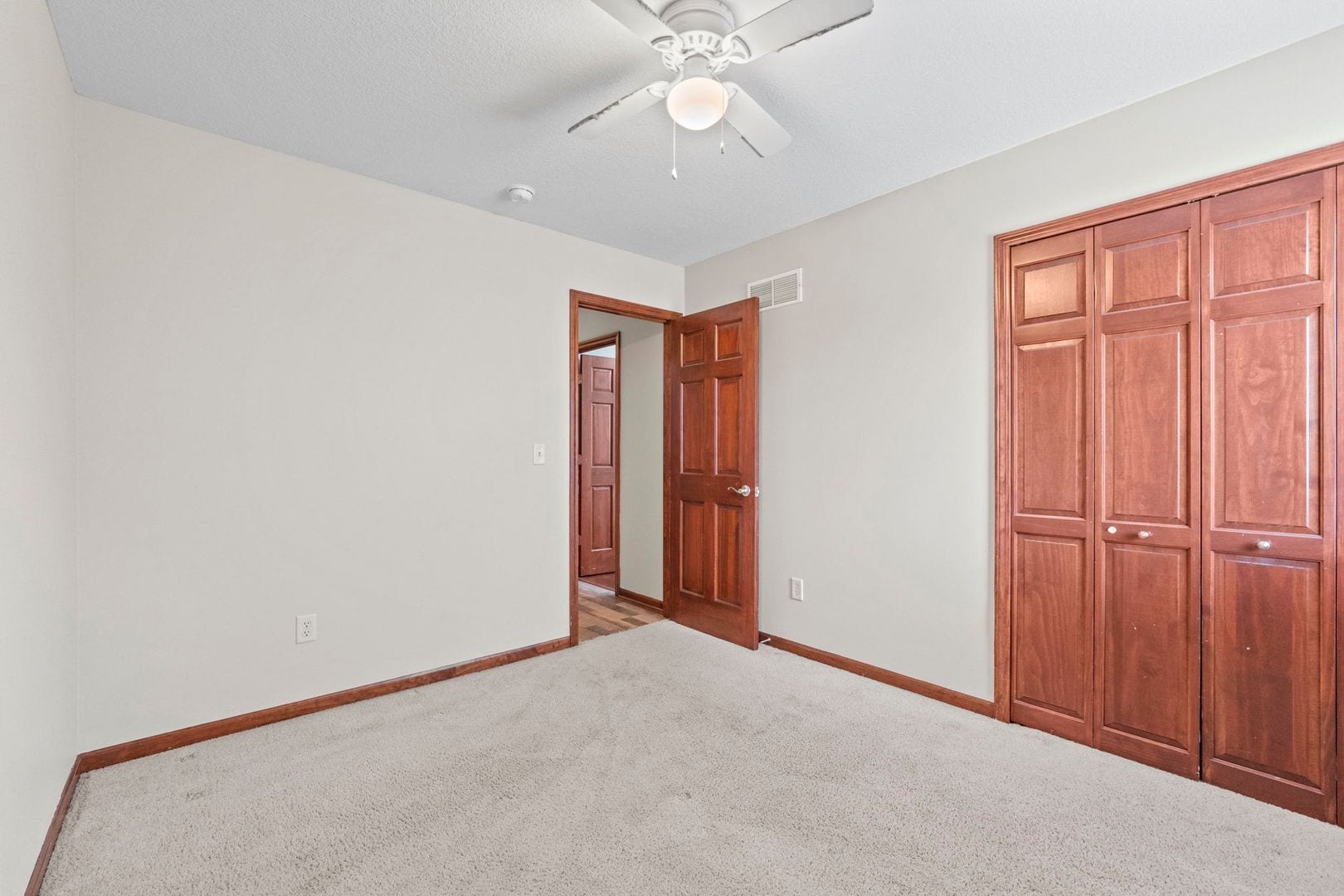 Building Photo - 3510 Flowing Brook Dr