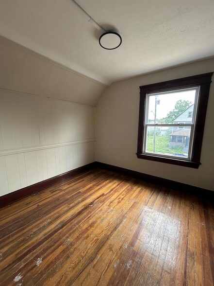 Building Photo - 3344 W 44th St