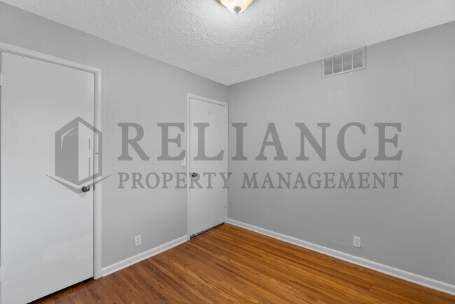 Building Photo - 5110 E Pawnee St