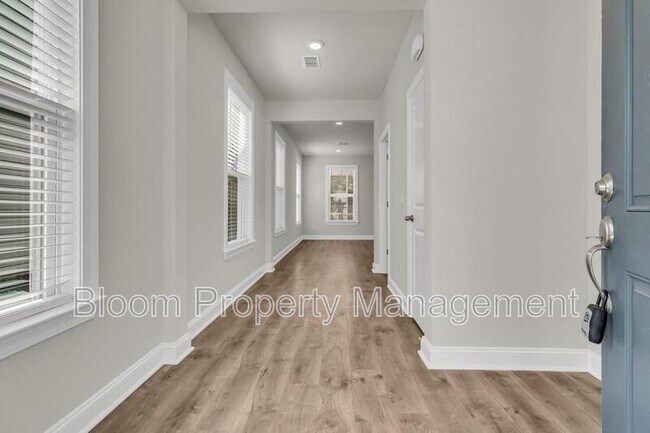 Building Photo - 120 Wappoo Trce Ln