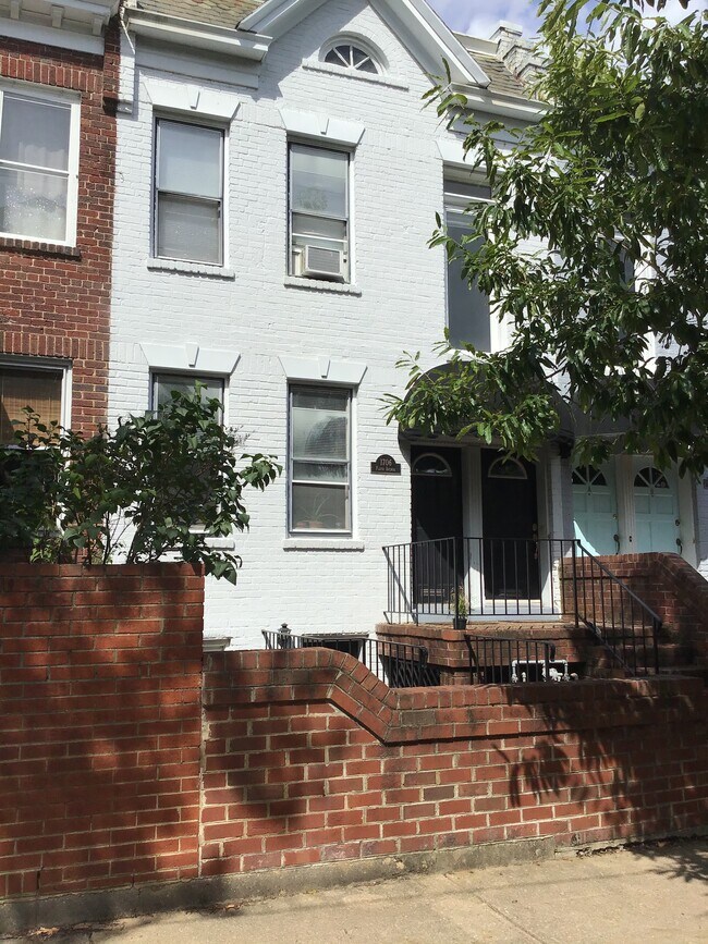 1706 Floyd Ave 1706 Floyd Ave Richmond VA 23220 Apartment Finder