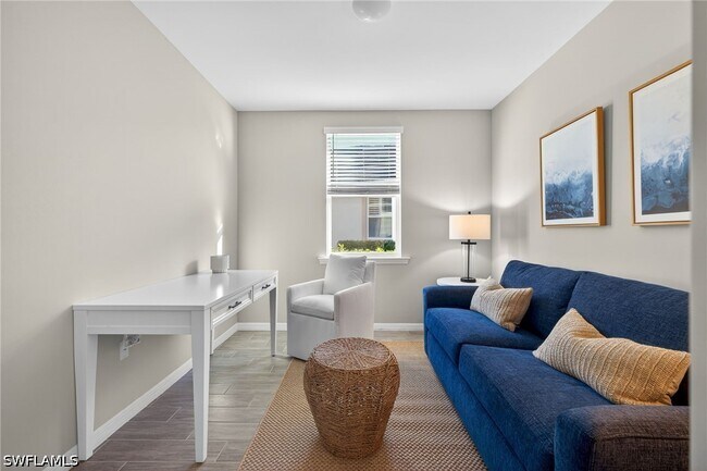 Building Photo - 14567 Edgewater Cir