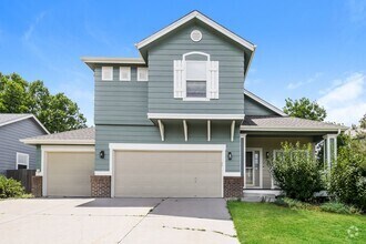 Building Photo - Newly update 4 bed/2.5 Bath in Parker