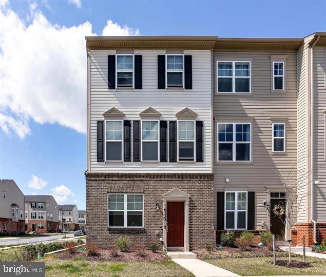 Building Photo - 16233 Coolidge Ave