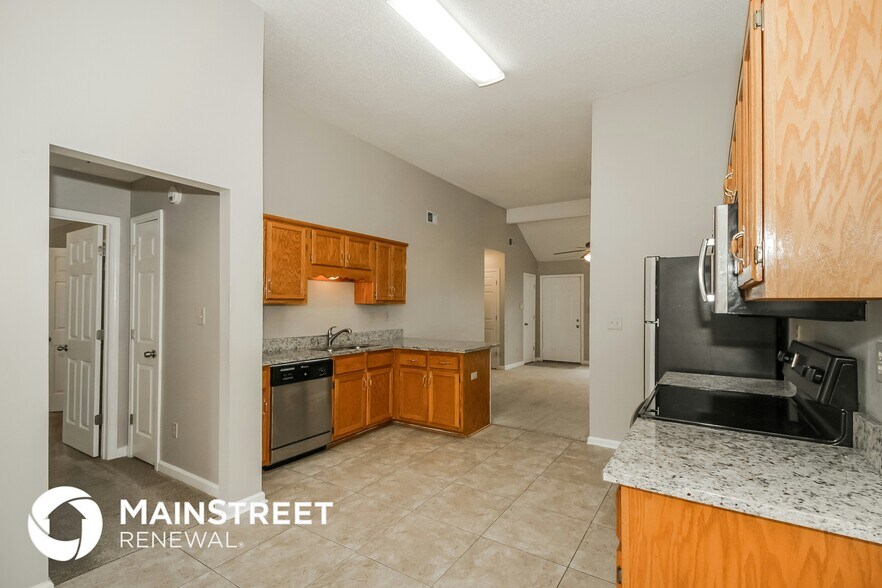 Building Photo - 4141 Shadow Ridge Dr