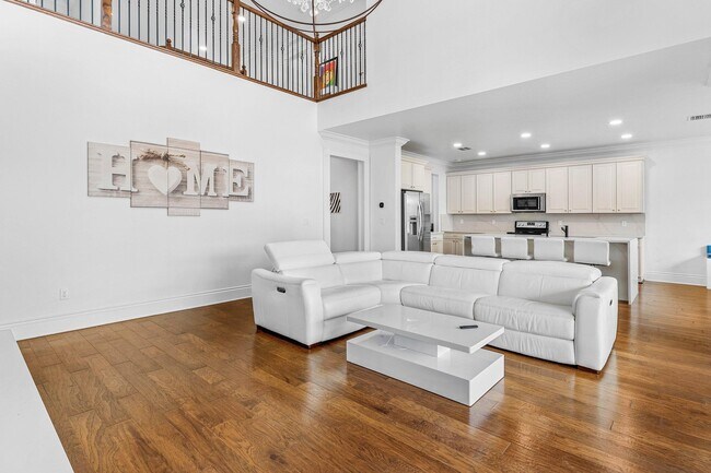 Building Photo - 9460 Wrangler Dr