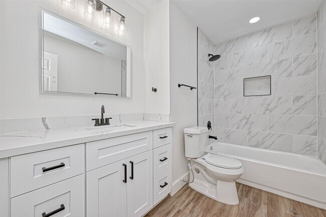 Building Photo - 5609 Denmark St