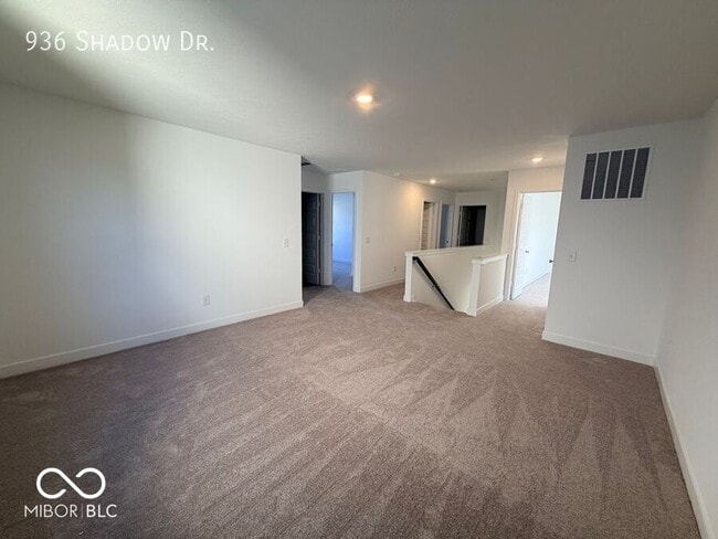 Building Photo - 936 Shadow Dr