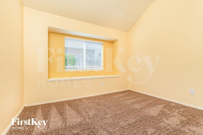 Building Photo - 608 Norwood Dr