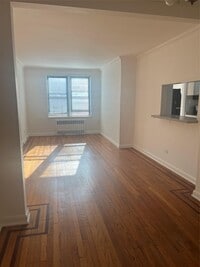 Building Photo - 37-27 86th St
