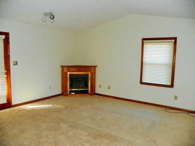 Building Photo - 3011 Windchase Court