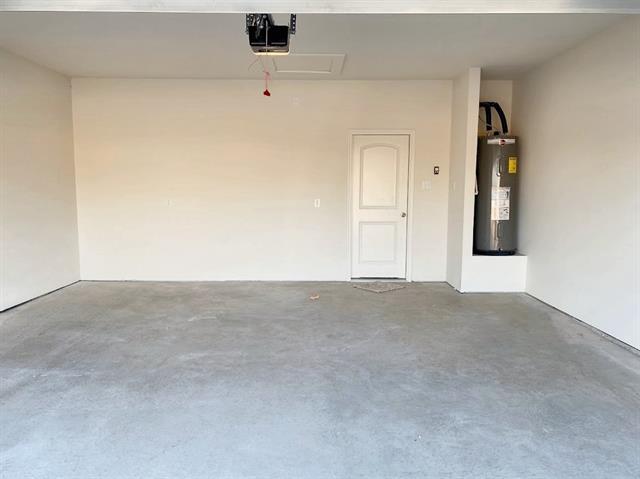 Building Photo - 200 Lk Rdg Dr