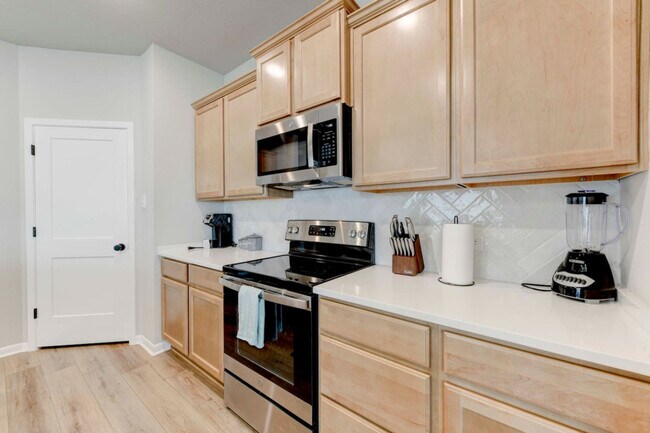 Building Photo - 2839 Fox River Dr