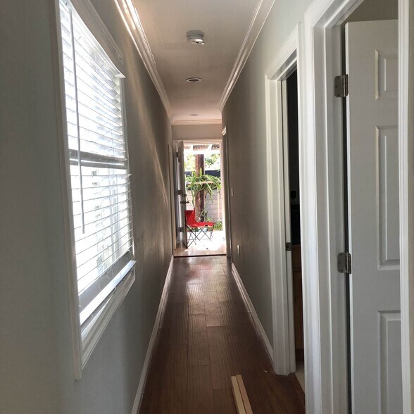 Building Photo - 17327 Delia Ave